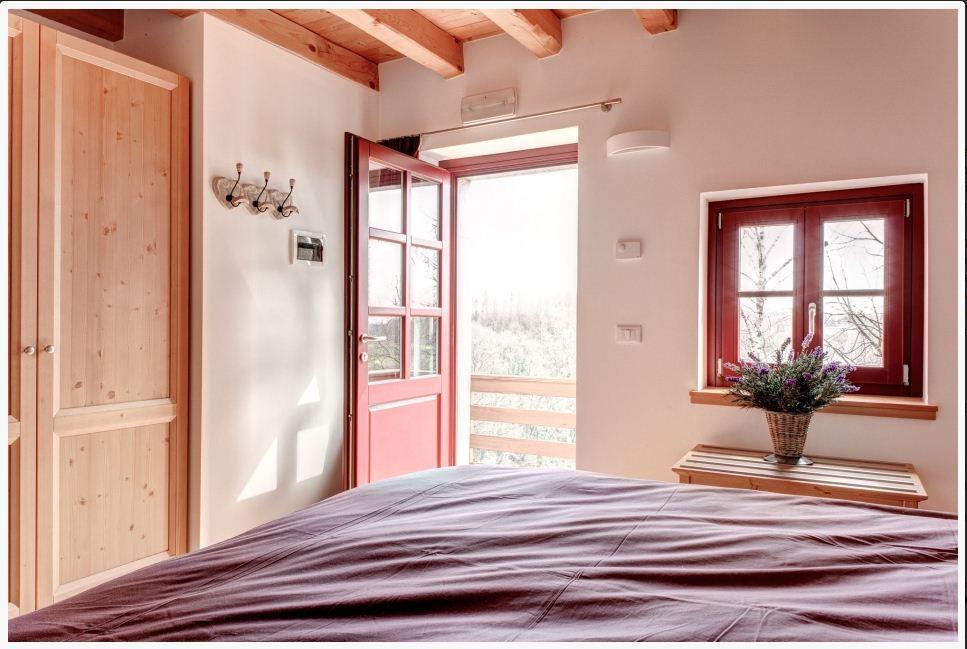 Agriturismo Ronchi Ro Lonzano Eksteriør billede